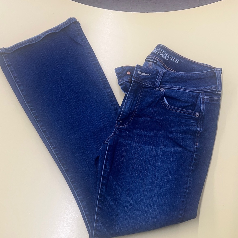 American Eagle Outfitters Women's Deep Indigo Straight Leg Jeans